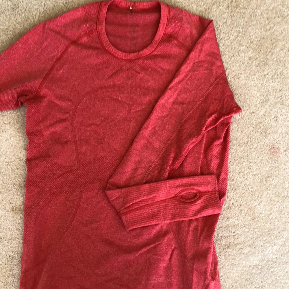 Lululemon long sleeve shirt